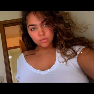 Meet your Posher, Sonya